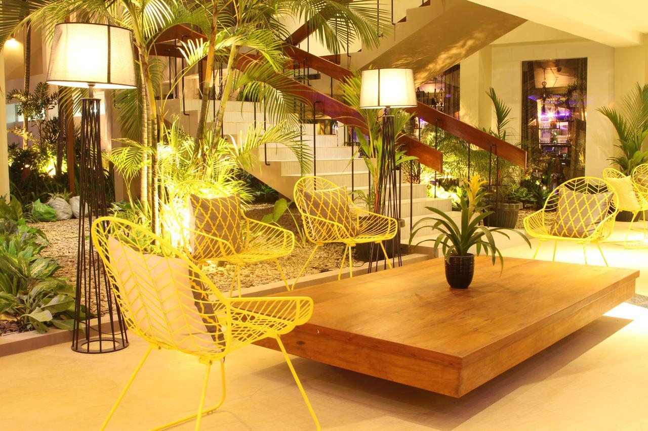The Oriental Hotel Bataan Mariveles Extérieur photo