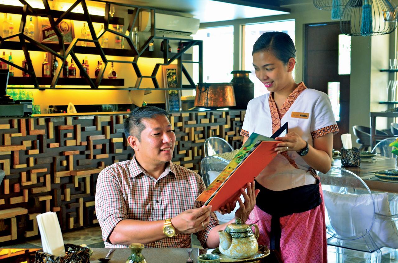 The Oriental Hotel Bataan Mariveles Extérieur photo
