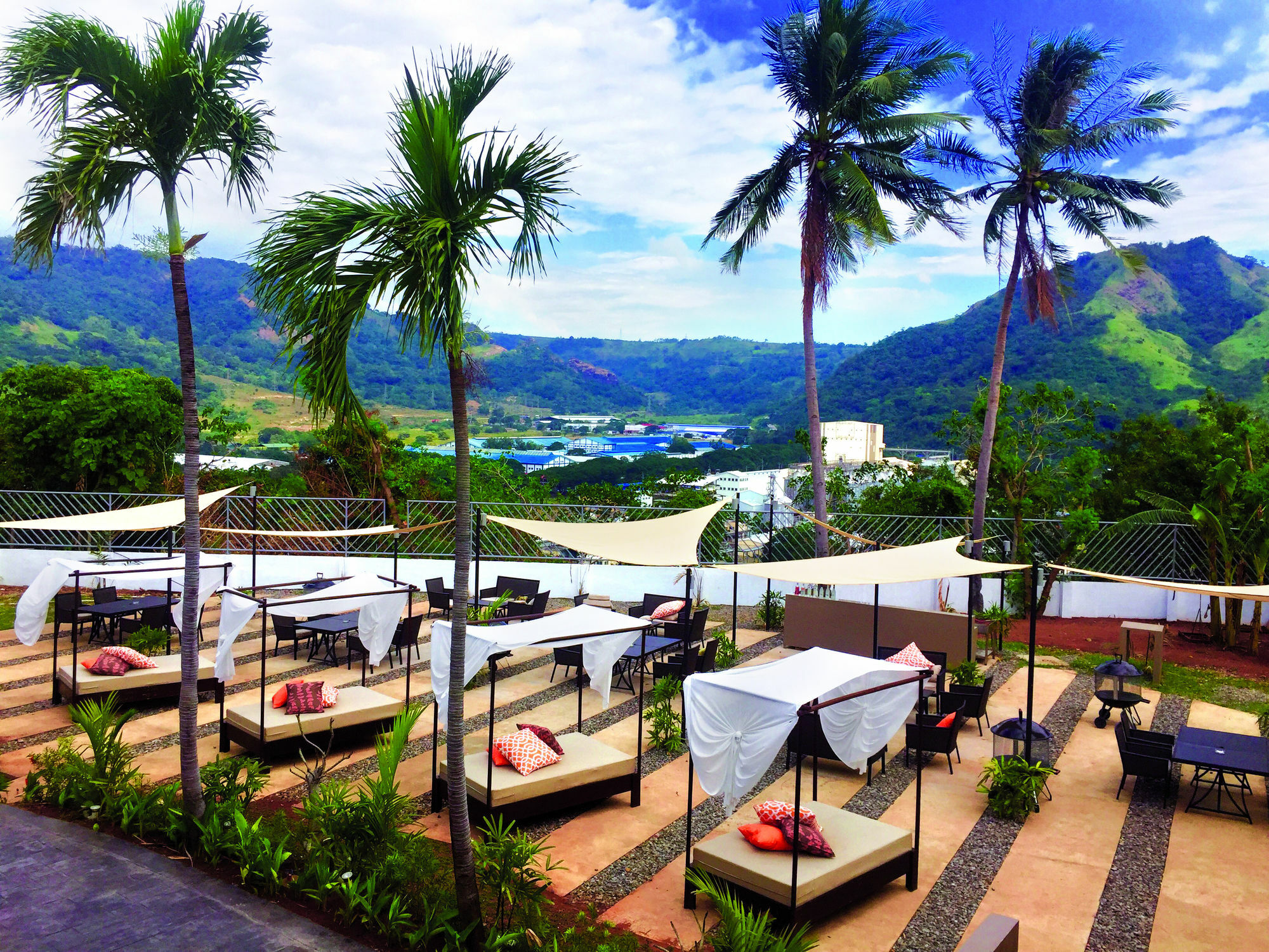 The Oriental Hotel Bataan Mariveles Extérieur photo